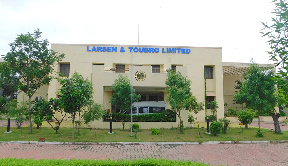 Ahmedabad Institute Building Image