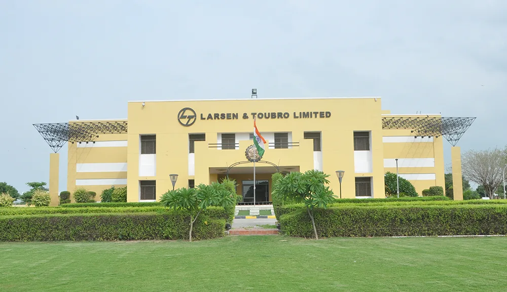 Delhi Institute Building Image
